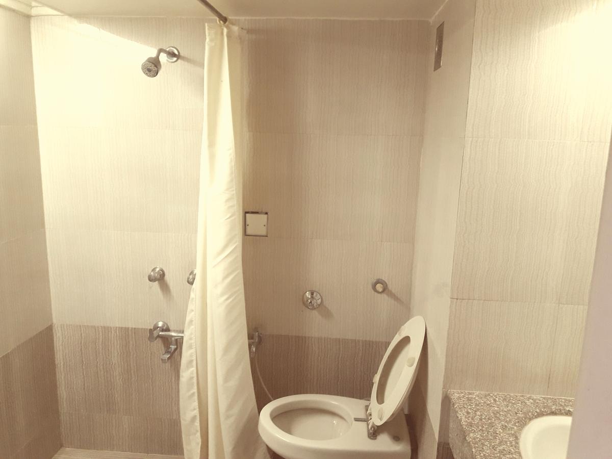 Hotel Bluehill Bhavnagar Zewnętrze zdjęcie